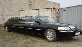 Свадебный лимузин Lincoln Towncar № Э3858, черный