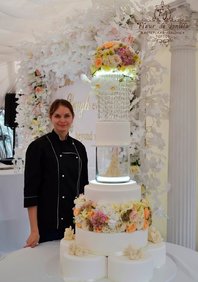  «Торт с хрустальными подставками» (М131840)