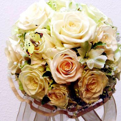 Букет В5508 - Интернет-студия цветов и подарков В центре внимания