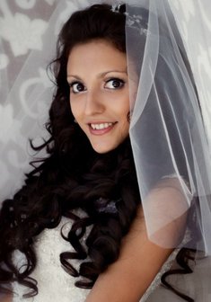 Cвадебная прическа Т15889 с распущенными волосами