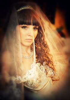 Cвадебная прическа Т15896 с распущенными волосами