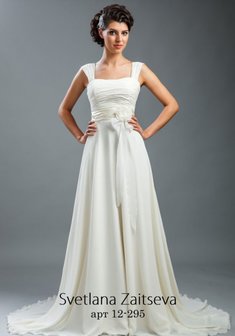 Свадебное платье 12-295-S32283. С прямой юбкой, длинное со шлейфом.