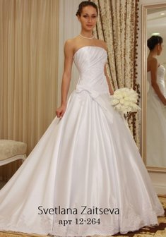 Свадебное платье 12-264-S32566. С пышной юбкой, длинное со шлейфом.