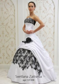 Свадебное платье 12-236-S32571. С пышной юбкой, длинное без шлейфа.