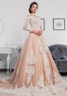 Свадебное платье 17-375-S65813. С пышной юбкой, короткое со шлейфом.