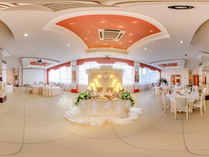 Банкет в отеле Амакс Парк отель